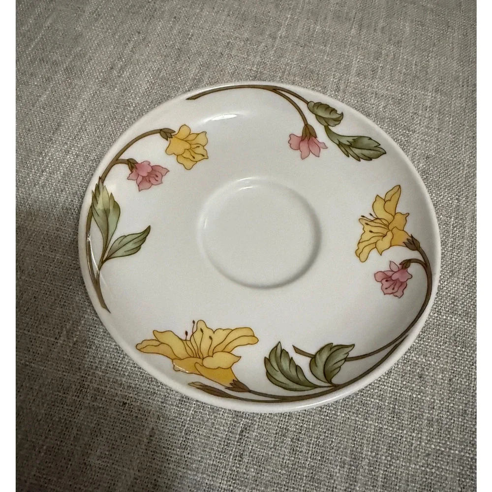 🌸 Vintage Les Volutes Pillivuyt France Cup & Saucer – Floral Yellow/Pink China